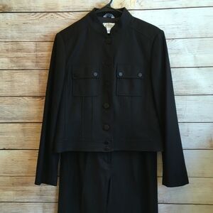 TALBOTS PANT SUIT IN BLACK WOOL